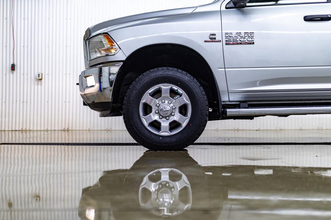 2018 Ram 2500 4x4 Crew Cab SLT Diesel Nav BCam Red Deer AB