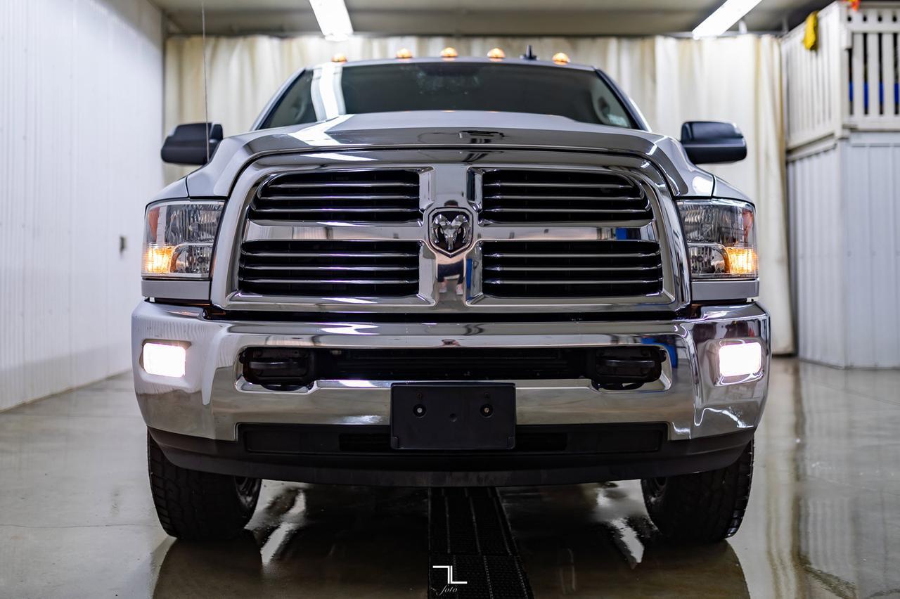 2018 Ram 2500 4x4 Crew Cab SLT Diesel Nav BCam Red Deer AB