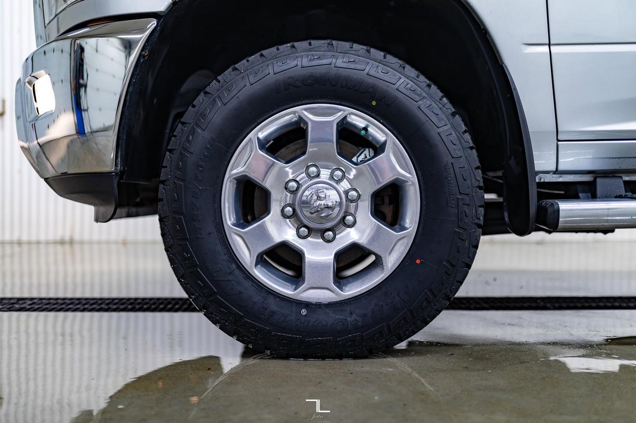 2018 Ram 2500 4x4 Crew Cab SLT Diesel Nav BCam Red Deer AB