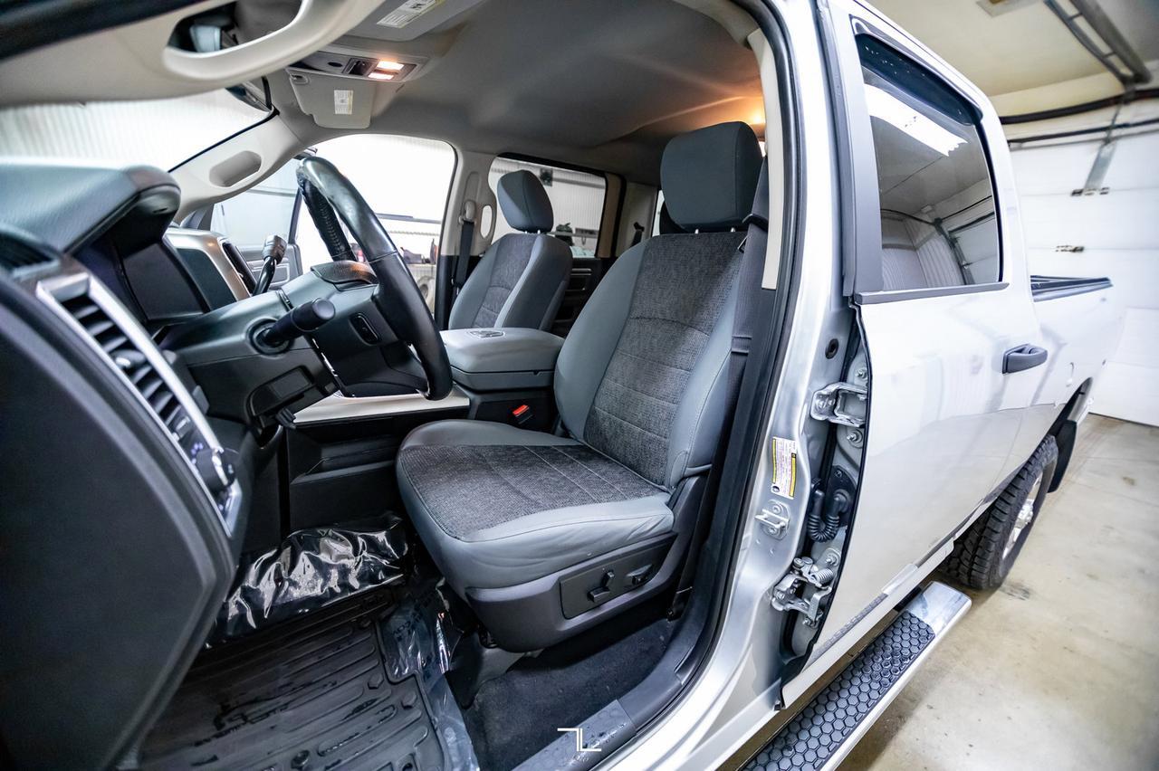 2018 Ram 2500 4x4 Crew Cab SLT Diesel Nav BCam Red Deer AB