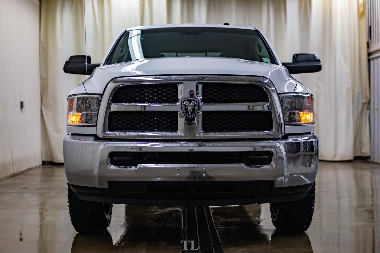 2018 Ram 2500 4x4 Crew Cab SLT HEMI BCam Red Deer AB