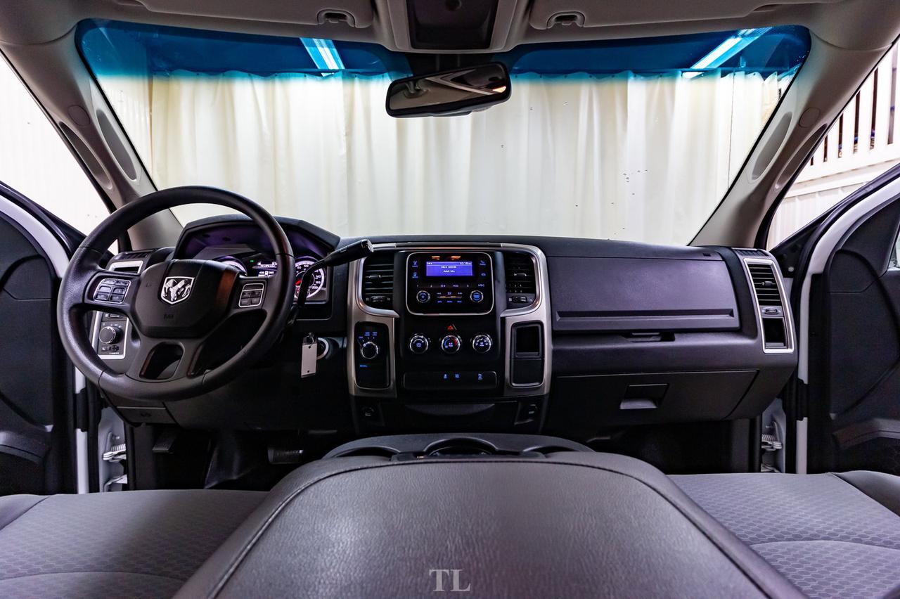 2018 Ram 2500 4x4 Crew Cab SLT HEMI BCam Red Deer AB