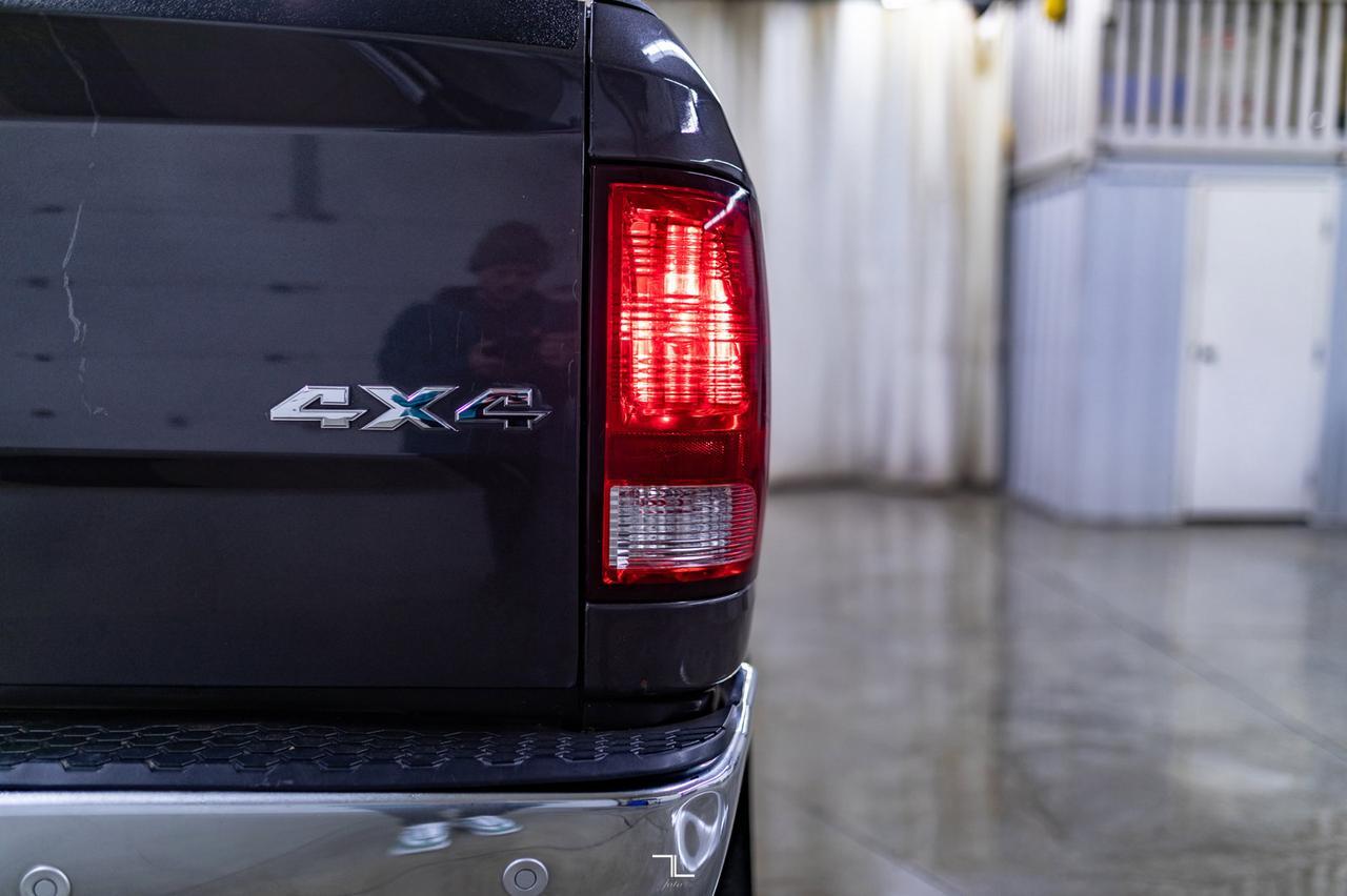 2018 Ram 2500 4x4 Crew Cab SLT Longbox Diesel Manual Red Deer AB