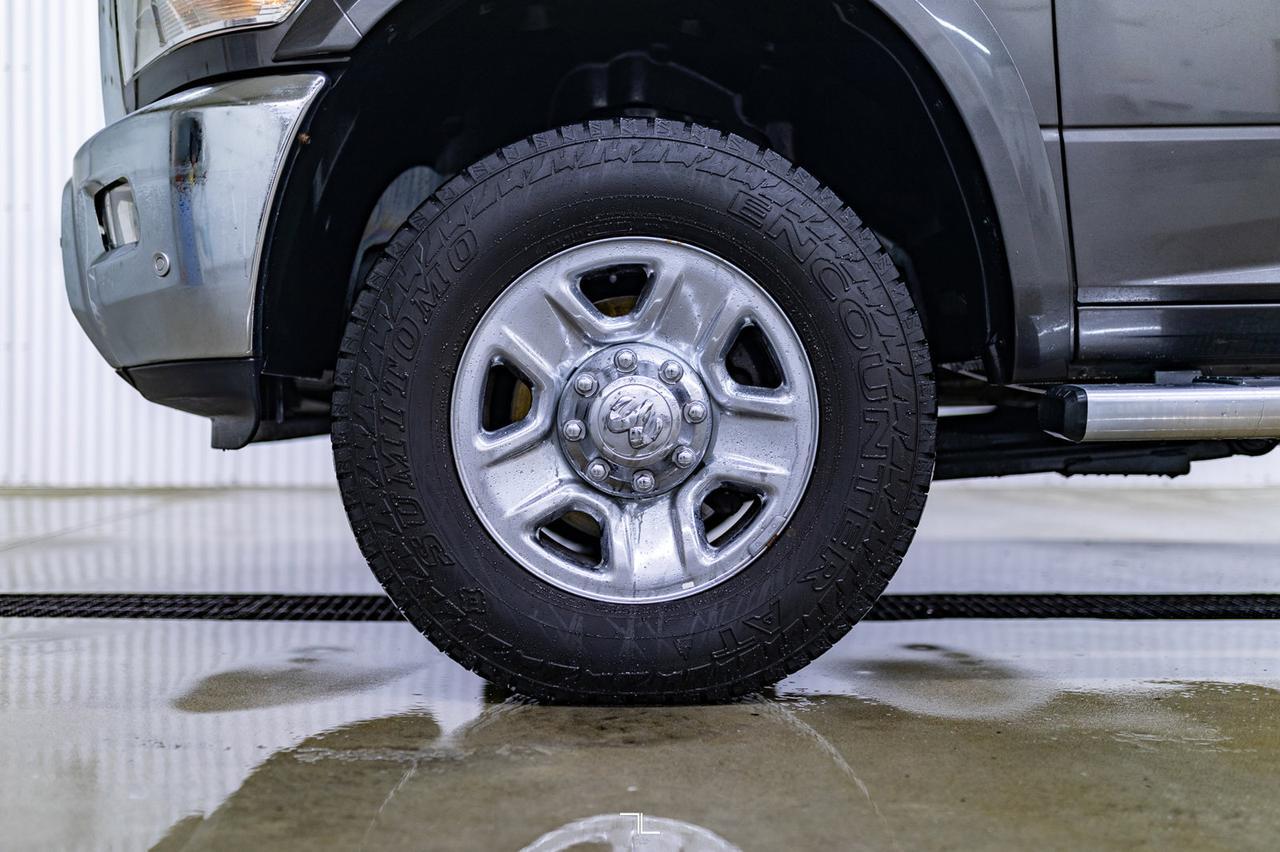 2018 Ram 2500 4x4 Crew Cab SLT Longbox Diesel Manual Red Deer AB