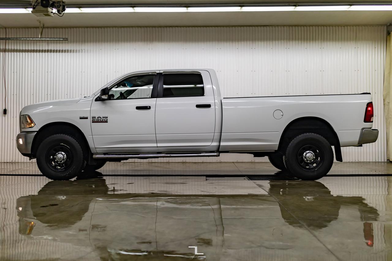 2018 Ram 2500 4x4 Crew Cab SLT Longbox HEMI BCam Red Deer AB