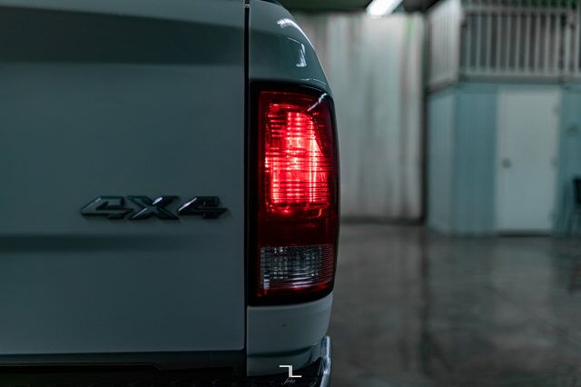 2018 Ram 2500 4x4 Crew Cab SLT Longbox HEMI BCam Red Deer AB