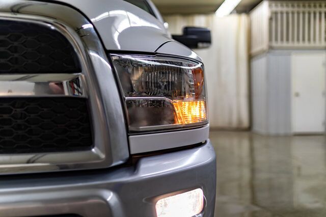 2018 Ram 2500 4x4 Crew Cab SLT Longbox HEMI BCam Red Deer AB