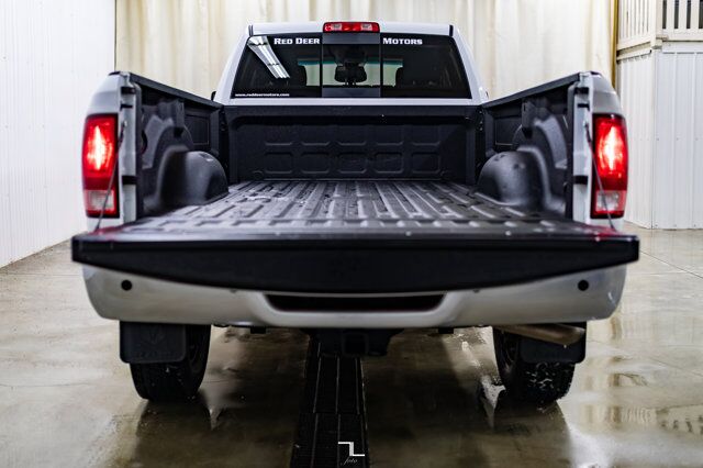 2018 Ram 2500 4x4 Crew Cab SLT Longbox HEMI BCam Red Deer AB