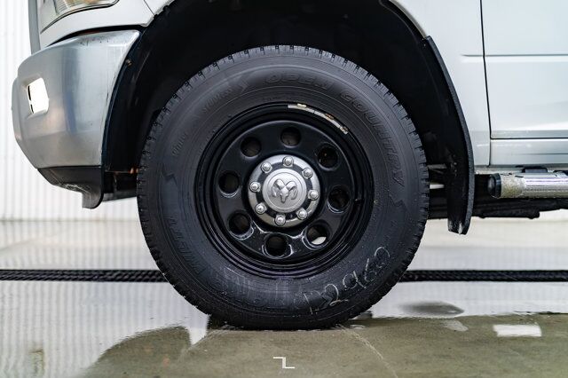 2018 Ram 2500 4x4 Crew Cab SLT Longbox HEMI BCam Red Deer AB