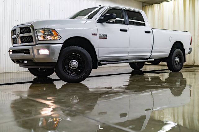 2018 Ram 2500 4x4 Crew Cab SLT Longbox HEMI BCam Red Deer AB