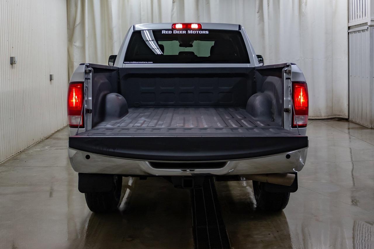 2018 Ram 2500 4x4 Crew Cab SXT Diesel BCam Manual Red Deer AB