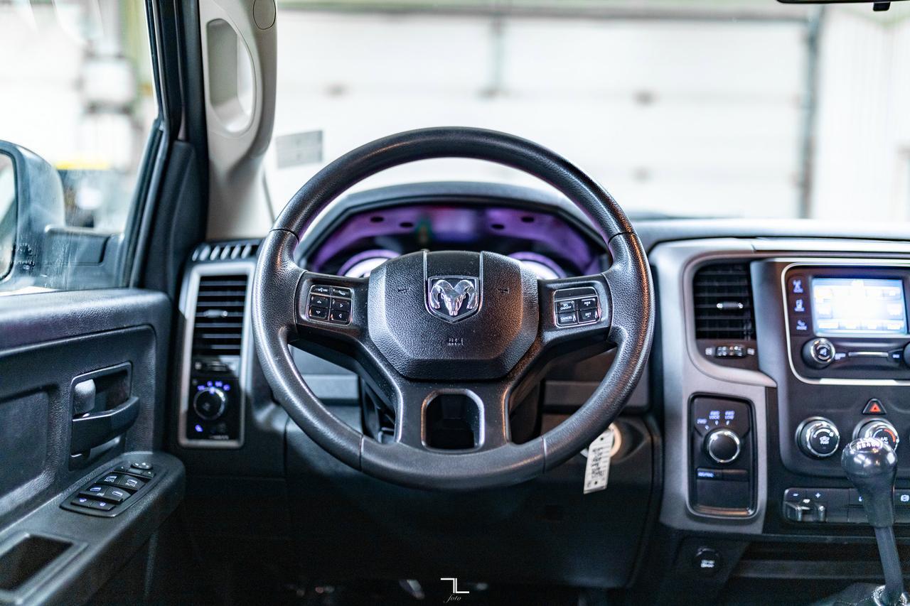 2018 Ram 2500 4x4 Crew Cab SXT Diesel Manual BCam Red Deer AB