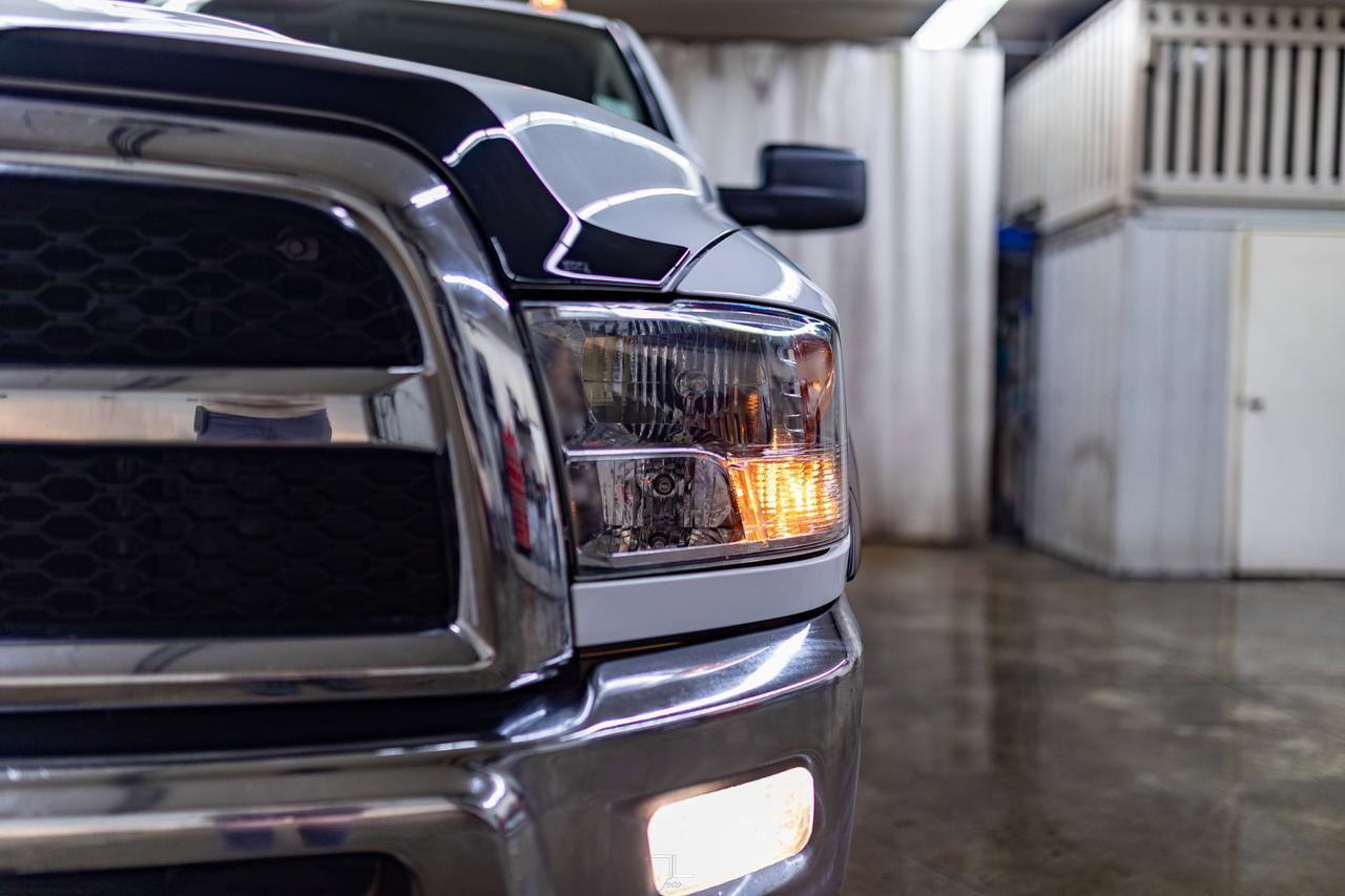 2018 Ram 2500 4x4 Crew Cab SXT Diesel Manual BCam Red Deer AB