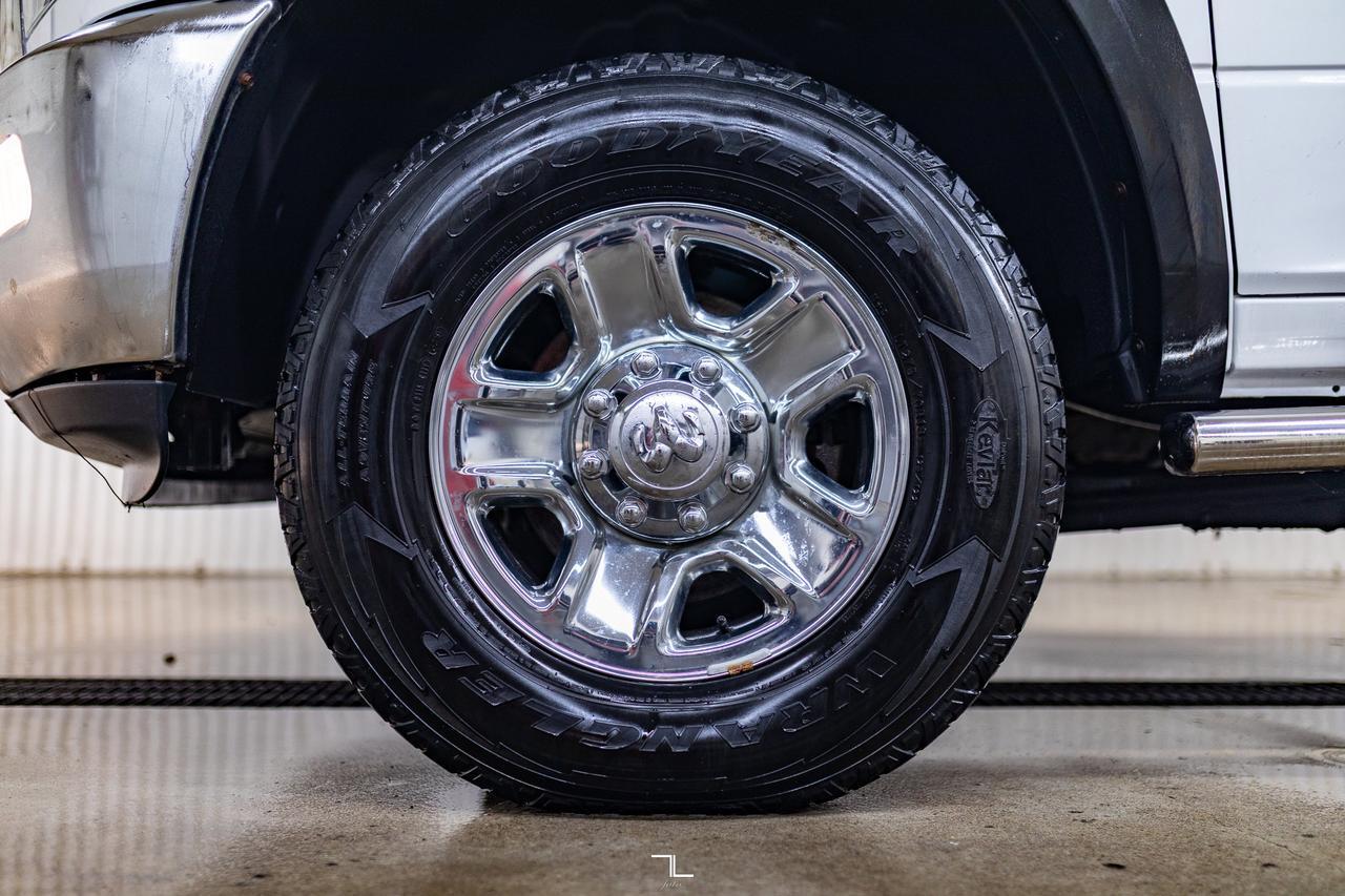 2018 Ram 2500 4x4 Crew Cab SXT Diesel Manual BCam Red Deer AB