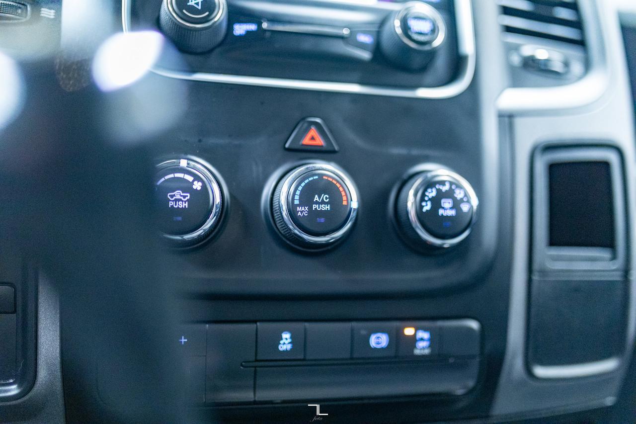 2018 Ram 2500 4x4 Crew Cab SXT Diesel Manual BCam Red Deer AB