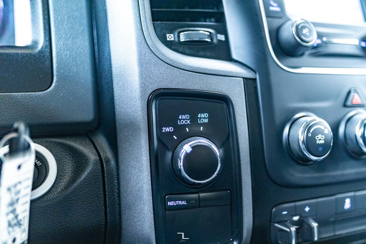 2018 Ram 2500 4x4 Crew Cab SXT Diesel Manual BCam Red Deer AB