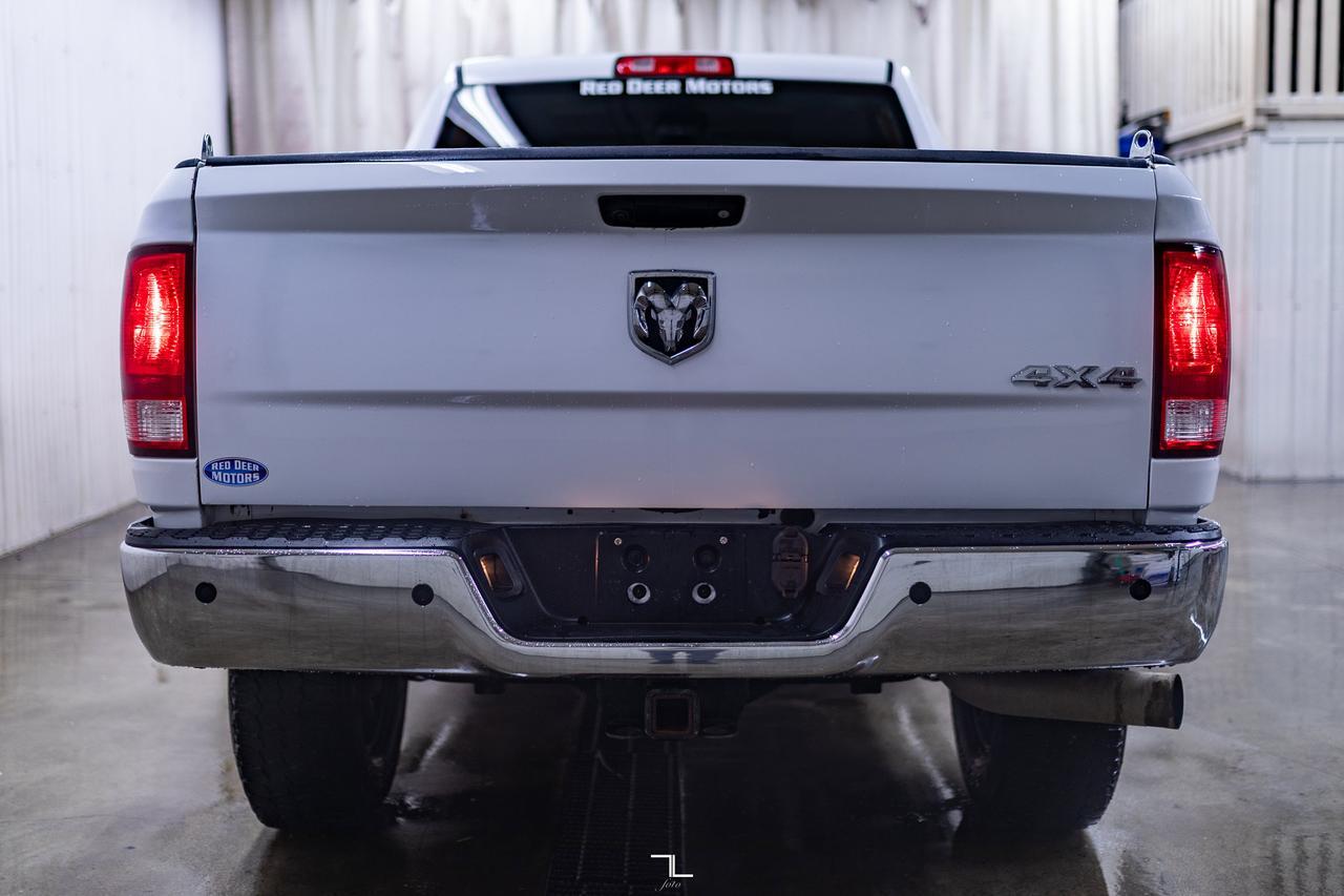 2018 Ram 2500 4x4 Crew Cab SXT Diesel Manual BCam Red Deer AB