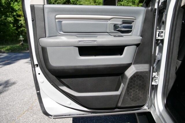 2018 Ram 2500 Big Horn 4X4 / Aluminum Flatbed / Turbo Diesel! High Point NC