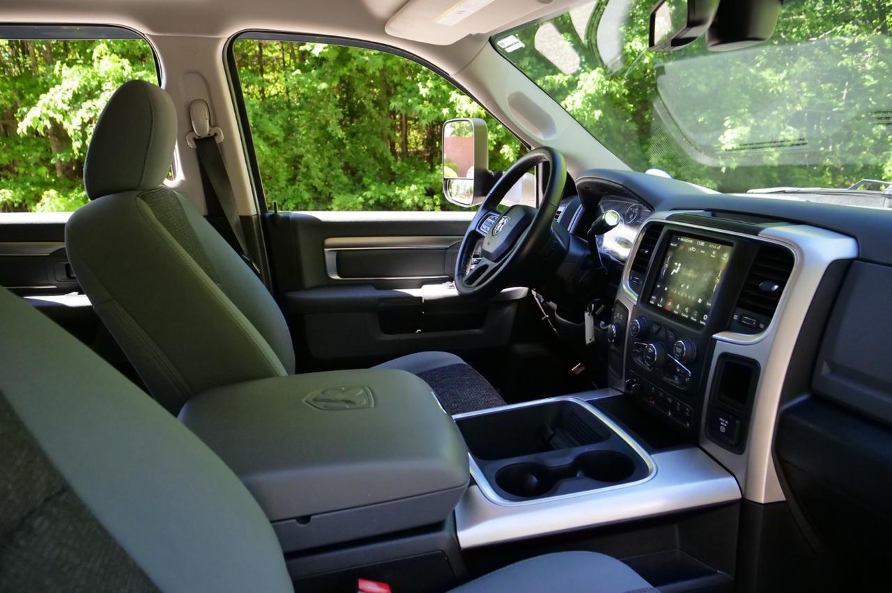 2018 Ram 2500 Big Horn 4X4 / Luxury Group / Turbo Diesel! Lincolnton NC