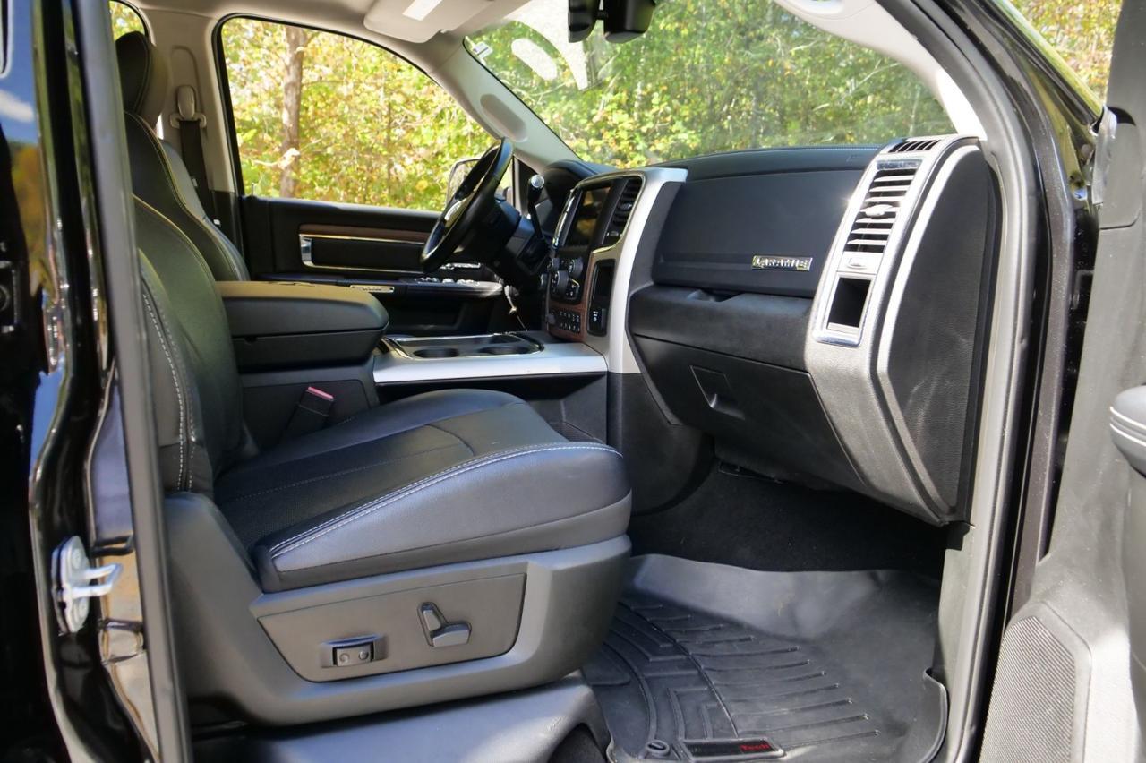 2018 Ram 2500 Laramie 4X4 / ARE Cap / Wheels & Tires / Turbo Diesel! Lincolnton NC