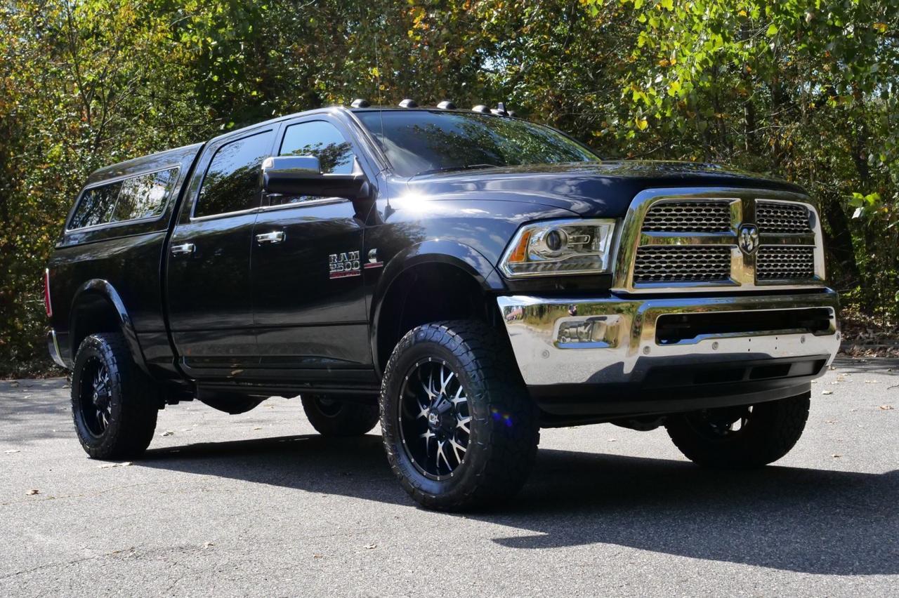 2018 Ram 2500 Laramie 4X4 / ARE Cap / Wheels & Tires / Turbo Diesel! Lincolnton NC