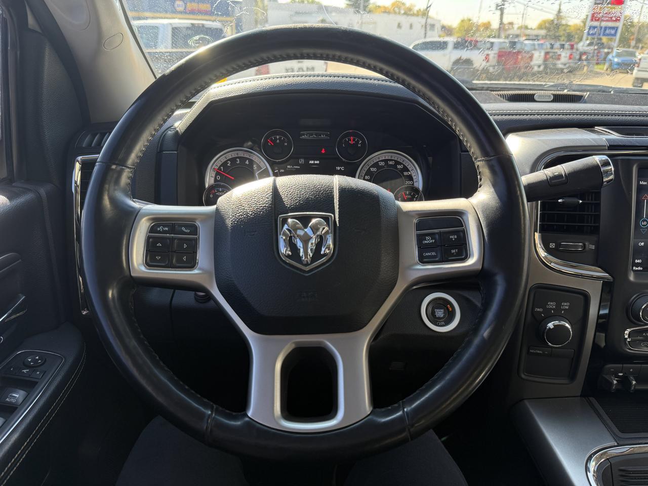 2018 Ram 2500 Laramie Crew Cab 4x4 | Cummins Diesel | Leather Heated Vented Seats | NAV | Power Sunroof Redwater AB