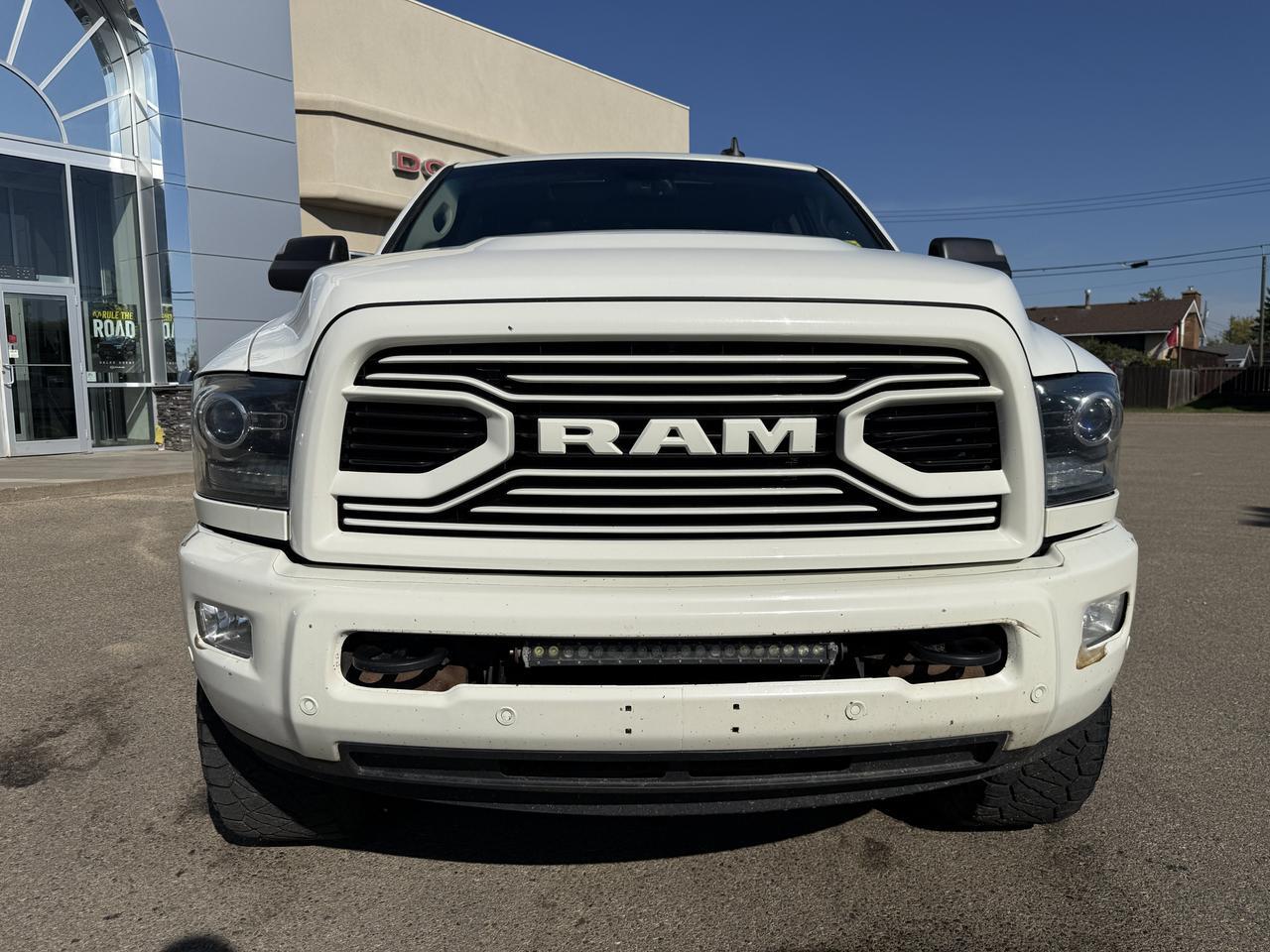 2018 Ram 2500 Laramie Crew Cab 4x4 | Cummins Diesel | Leather Heated Vented Seats | NAV | Power Sunroof Redwater AB