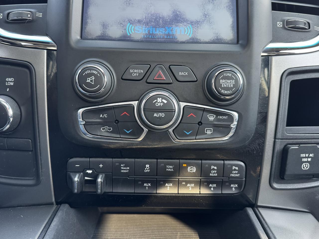 2018 Ram 2500 Laramie Crew Cab 4x4 | Cummins Diesel | Towing | Sunroof | CD | NAV | Remote Start Redwater AB