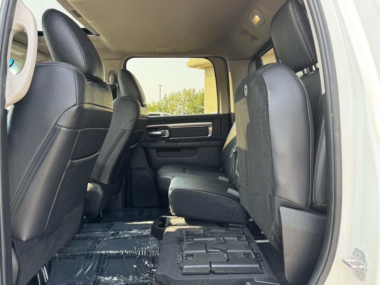 2018 Ram 2500 Laramie Crew Cab 4x4 | Cummins Diesel | Towing | Sunroof | CD | NAV | Remote Start Redwater AB