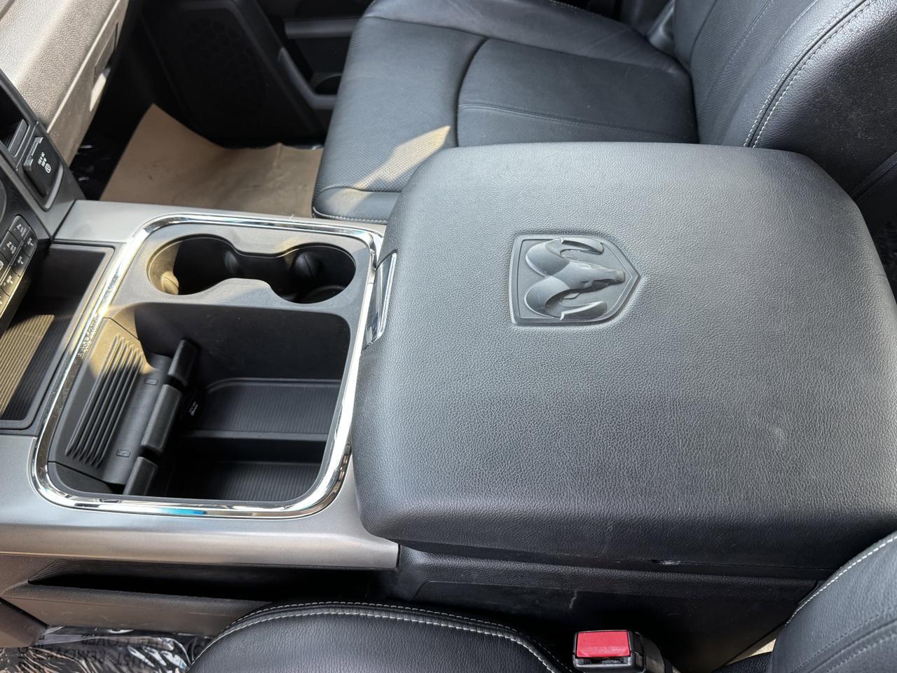 2018 Ram 2500 Laramie Crew Cab 4x4 | Cummins Diesel | Towing | Sunroof | CD | NAV | Remote Start Redwater AB