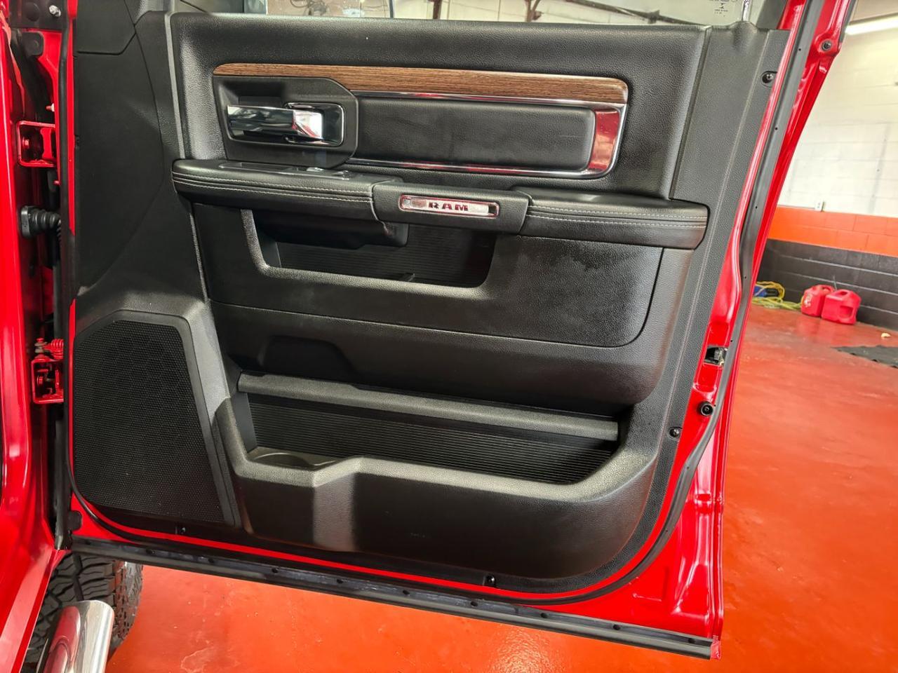 2018 Ram 2500 Laramie Crew Cab 4x4 6&apos;4 Box Franklin OH