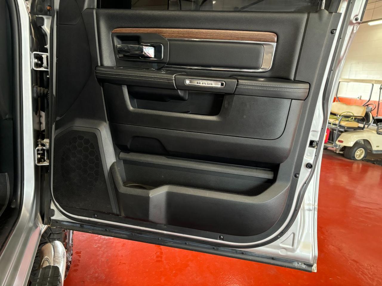 2018 Ram 2500 Laramie Crew Cab 4x4 6&apos;4 Box Franklin OH