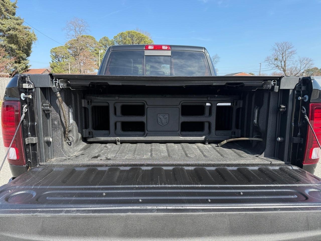 2018 Ram 2500 Laramie, HEATED/VENTILATED SEATS, HEATED REAR SEATS, ALPINE SPEAKERS, APPLE CARPLAY/ANDROID AUTO, TONNEAU COVER, TOW HOOKS, TOW PACKAGE, BED LINER, BACKUP CAMERA, CLEAN CARFAX, LOW MILES, ONLY 1 OWNER! Norfolk VA