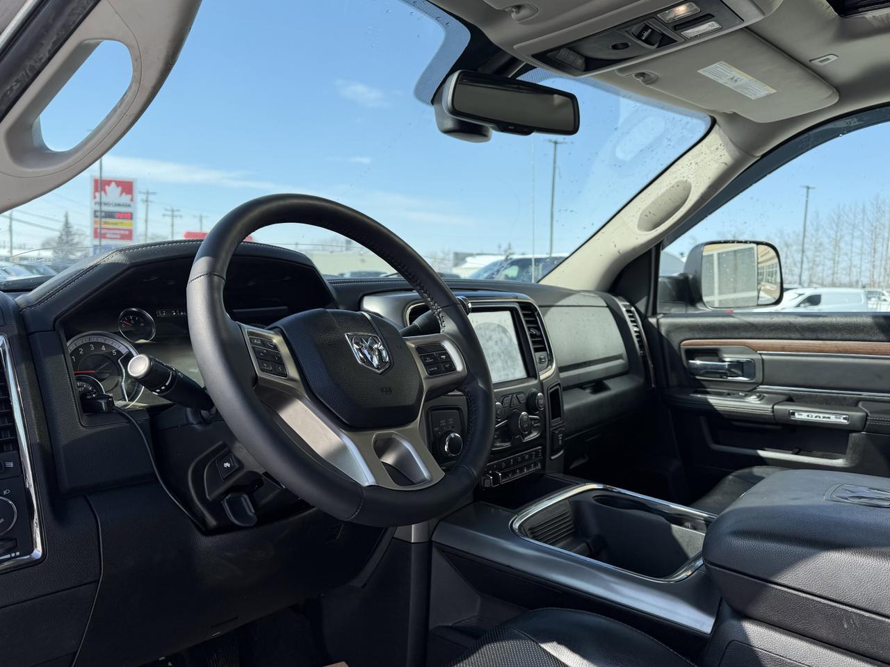2018 Ram 2500 Laramie Mega Cab 4x4 | Cummins Turbo Diesel | Leather | Heated Vented Seats | Power Sunroof | NAV Redwater AB