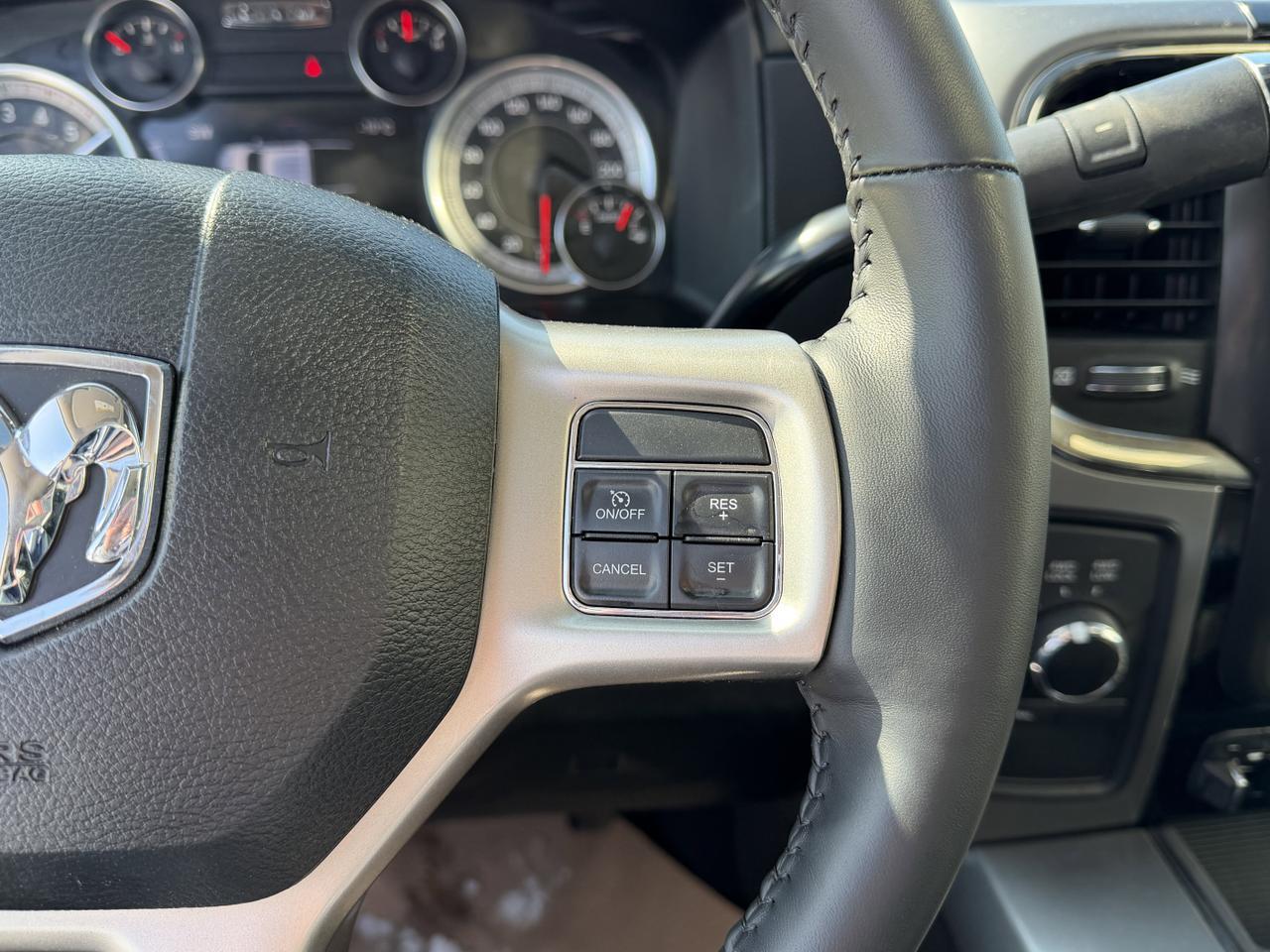 2018 Ram 2500 Laramie Mega Cab 4x4 | Cummins Turbo Diesel | Leather | Heated Vented Seats | Power Sunroof | NAV Redwater AB