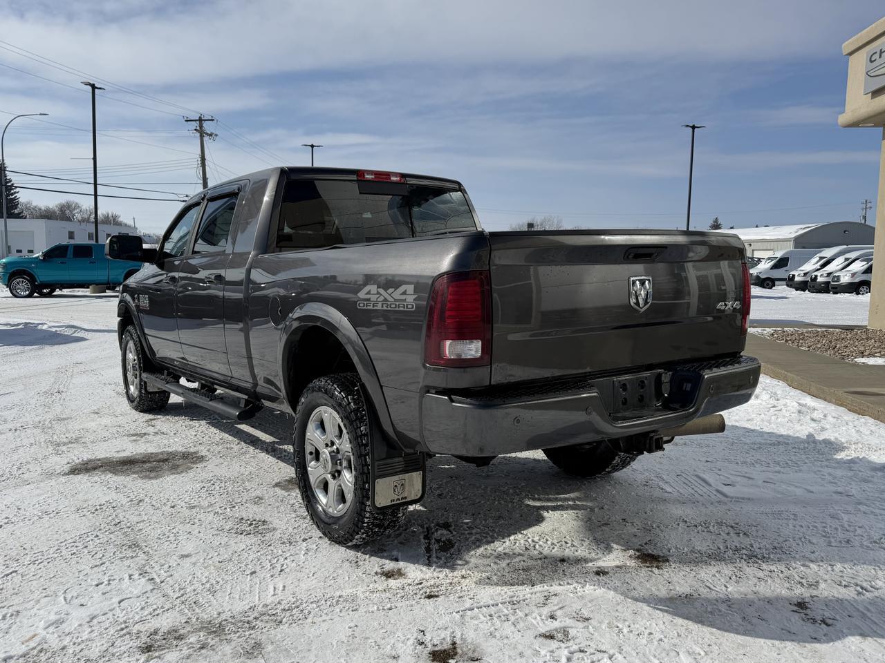 2018 Ram 2500 Laramie Mega Cab 4x4 | Cummins Turbo Diesel | Leather | Heated Vented Seats | Power Sunroof | NAV Redwater AB