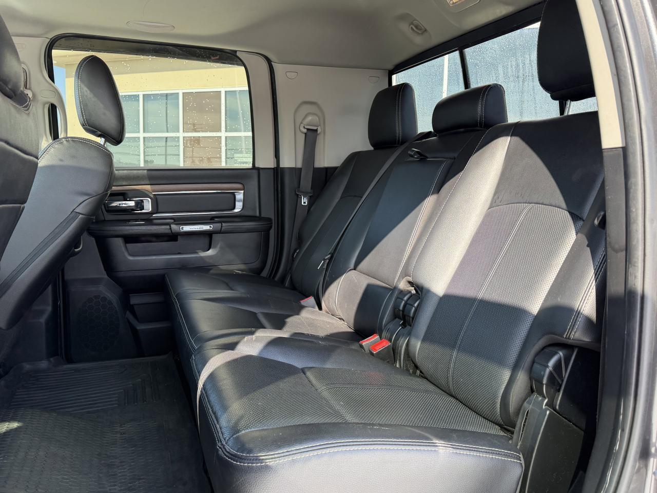2018 Ram 2500 Laramie Mega Cab 4x4 | Cummins Turbo Diesel | Leather | Heated Vented Seats | Power Sunroof | NAV Redwater AB