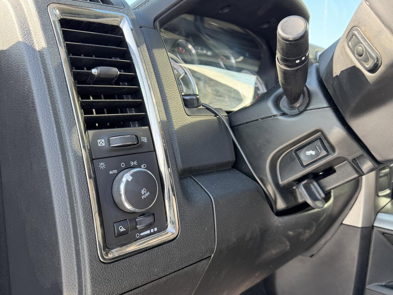 2018 Ram 2500 Laramie Mega Cab 4x4 | Cummins Turbo Diesel | Leather | Heated Vented Seats | Power Sunroof | NAV Redwater AB