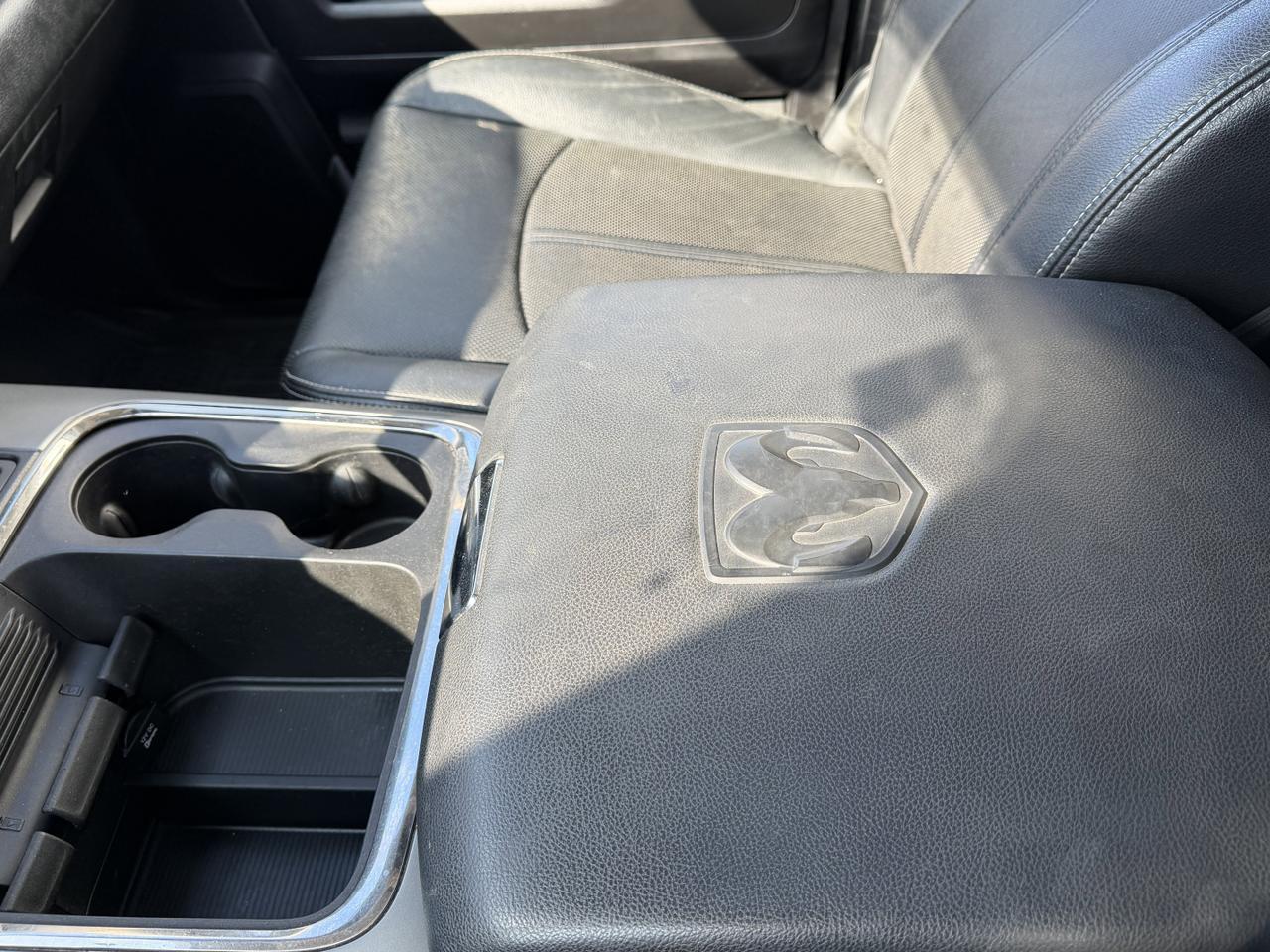 2018 Ram 2500 Laramie Mega Cab 4x4 | Cummins Turbo Diesel | Leather | Heated Vented Seats | Power Sunroof | NAV Redwater AB