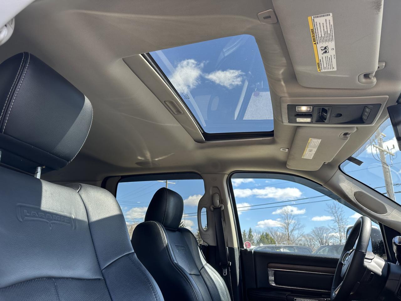 2018 Ram 2500 Laramie Mega Cab 4x4 | DELETED & TUNED | 68RFE | Leather | 5th Wheel Prep | Sun Roof Redwater AB