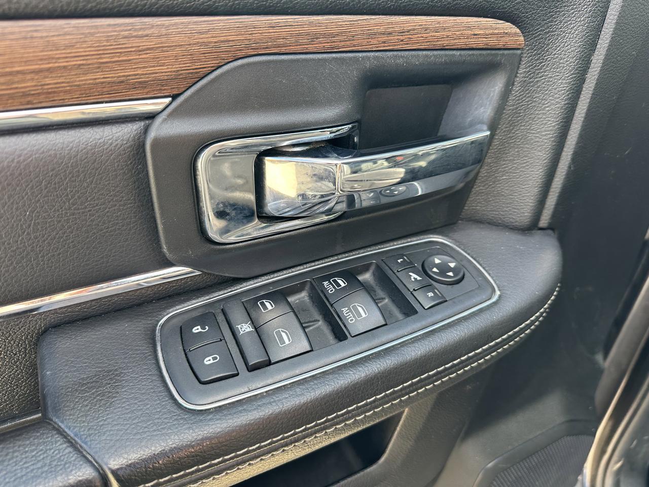 2018 Ram 2500 Laramie Mega Cab 4x4 | DELETED & TUNED | 68RFE | Leather | 5th Wheel Prep | Sun Roof Redwater AB