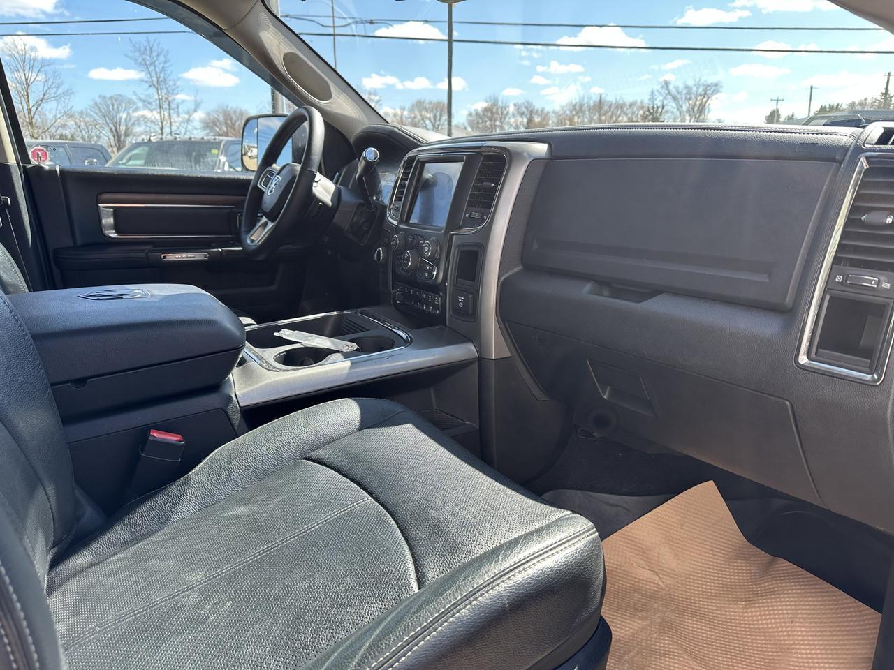 2018 Ram 2500 Laramie Mega Cab 4x4 | DELETED & TUNED | 68RFE | Leather | 5th Wheel Prep | Sun Roof Redwater AB