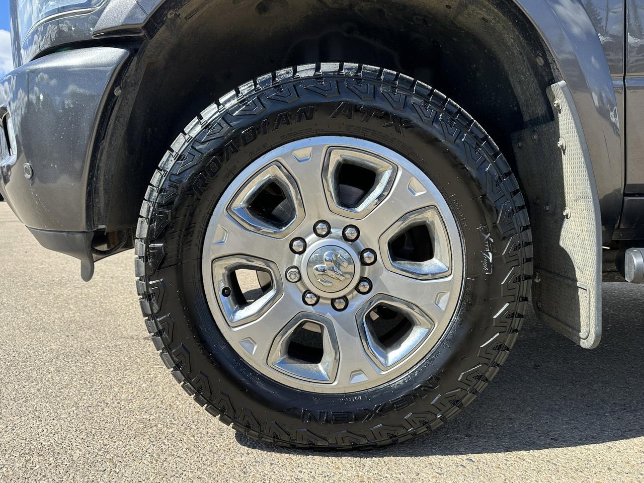 2018 Ram 2500 Laramie Mega Cab 4x4 | DELETED & TUNED | 68RFE | Leather | 5th Wheel Prep | Sun Roof Redwater AB
