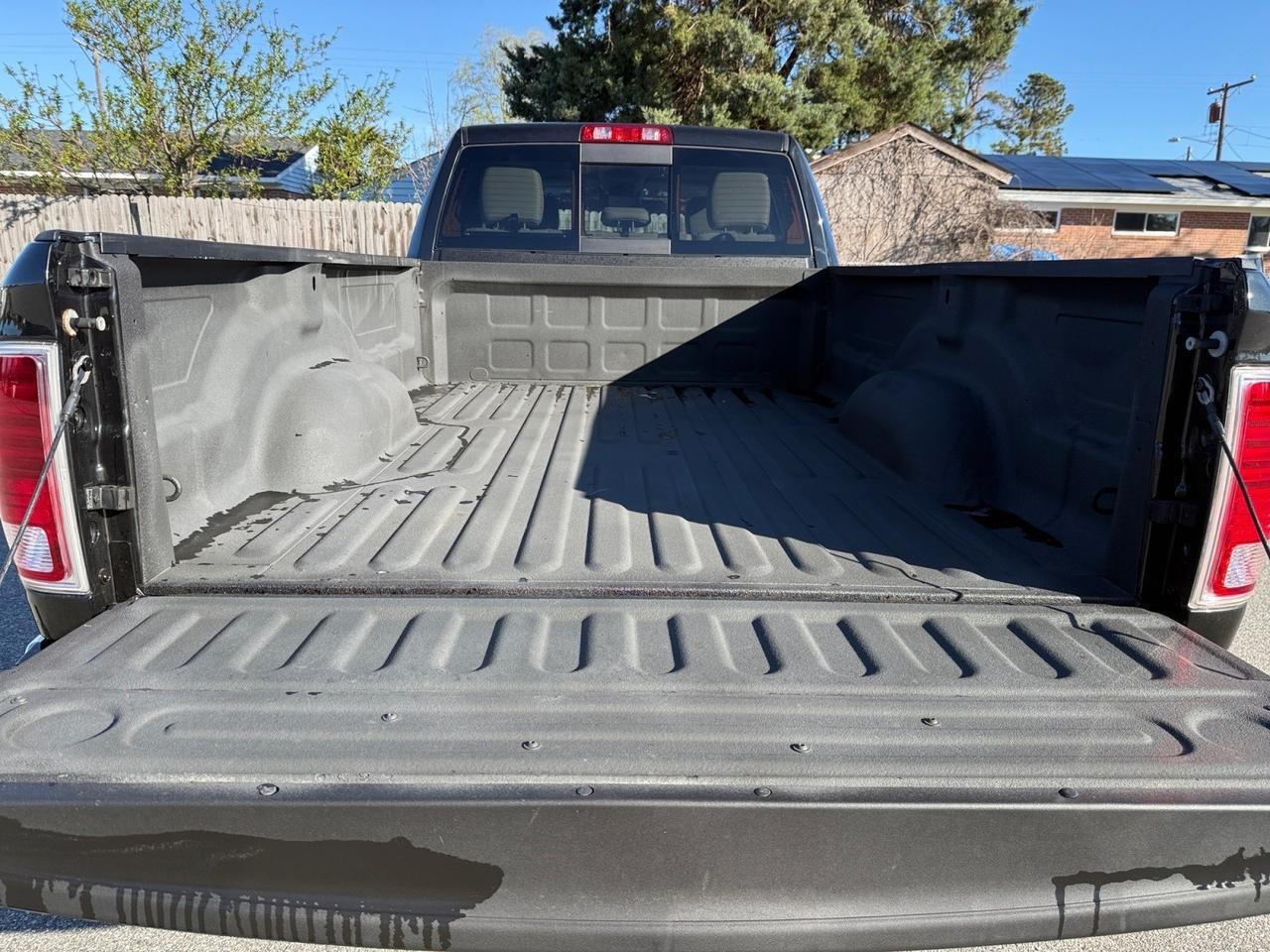 2018 Ram 2500 Longhorn, HEATED/VENTILATED SEATS, HEATED REAR SEATS, HEATED STEERING WHEEL, APPLE CARPLAY/ANDROID AUTO, BACKUP CAMERA, ALPINE SPEAKERS, BED LINER, TOW PACKAGE, RUNNING BOARDS, ONLY 1 OWNER, CLEAN CARFAX! Norfolk VA