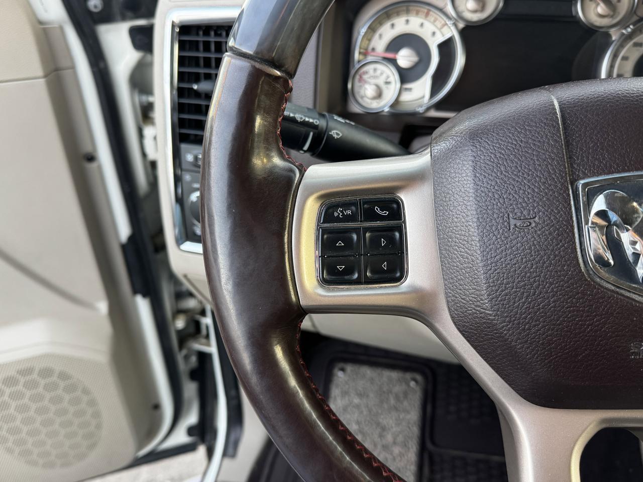 2018 Ram 2500 Longhorn Special Edition Crew Cab 4x4 | Cummins Diesel | Leather | Heated Vented Seats | Towing Redwater AB