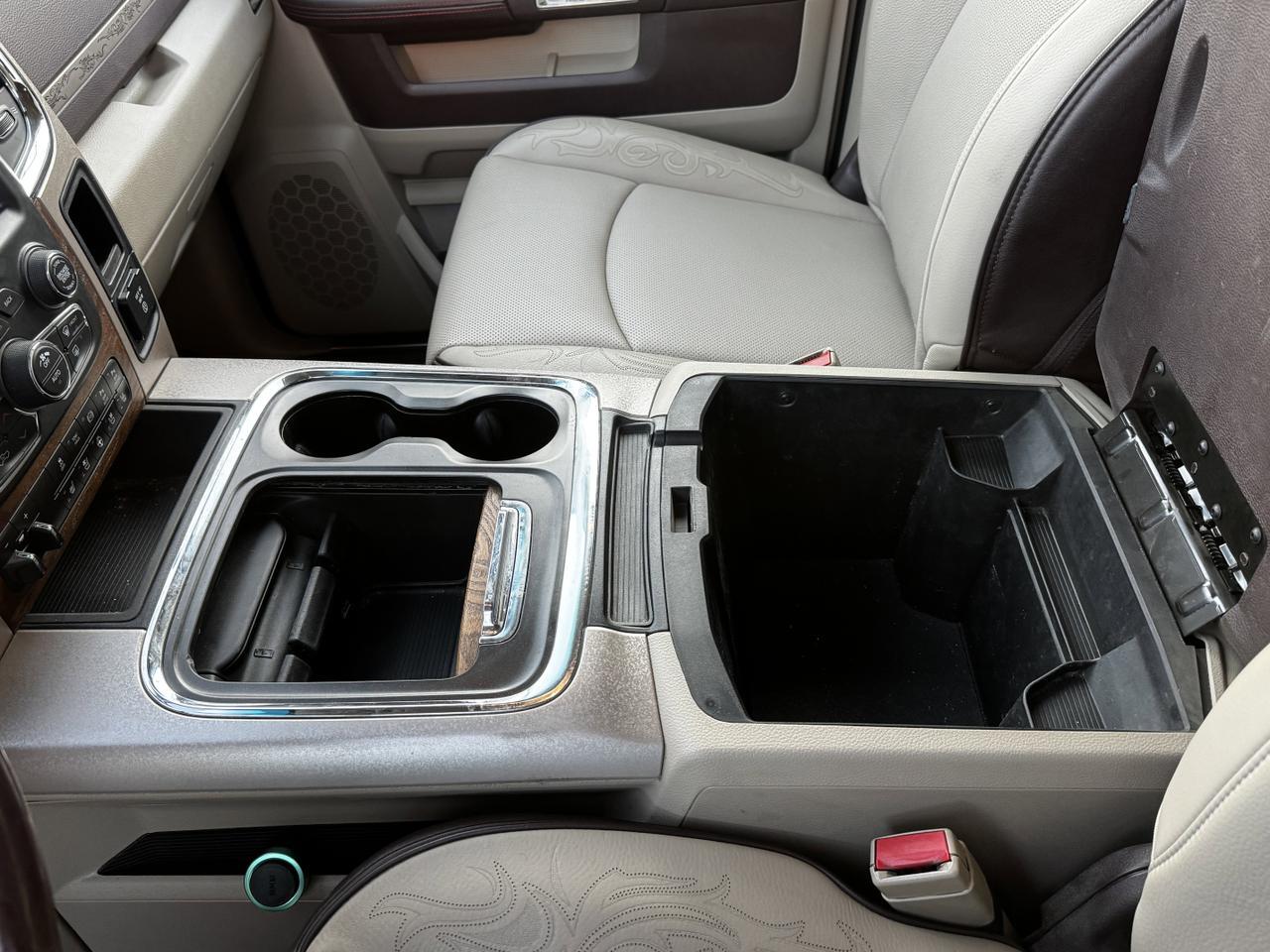 2018 Ram 2500 Longhorn Special Edition Crew Cab 4x4 | Cummins Diesel | Leather | Heated Vented Seats | Towing Redwater AB