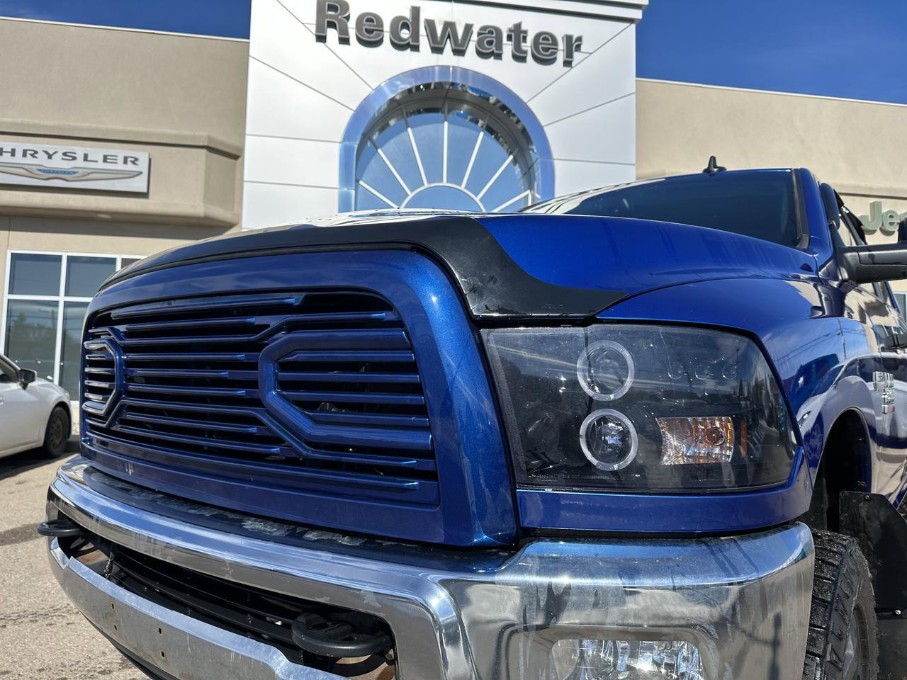 2018 Ram 2500 SLT Crew Cab 4x4 | Low KMs | V8 HEMI | NAV | Heated Seats | Remote Start | Backup Camera | Bluetooth Redwater AB