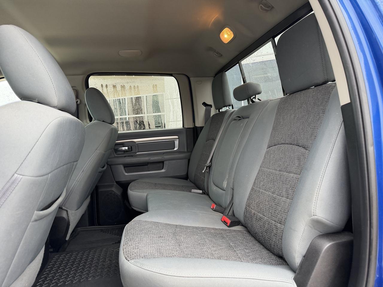 2018 Ram 2500 SLT Crew Cab 4x4 | Low KMs | V8 HEMI | NAV | Heated Seats | Remote Start | Backup Camera | Bluetooth Redwater AB