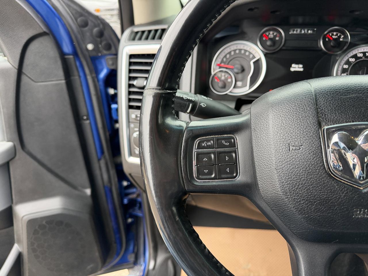 2018 Ram 2500 SLT Crew Cab 4x4 | Low KMs | V8 HEMI | NAV | Heated Seats | Remote Start | Backup Camera | Bluetooth Redwater AB