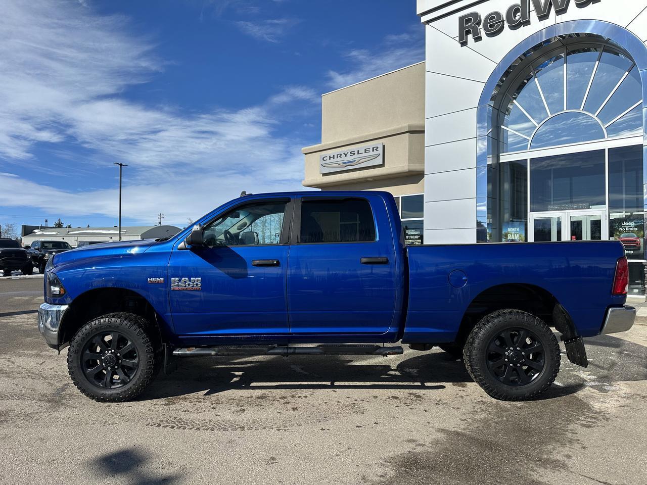 2018 Ram 2500 SLT Crew Cab 4x4 | Low KMs | V8 HEMI | NAV | Heated Seats | Remote Start | Backup Camera | Bluetooth Redwater AB